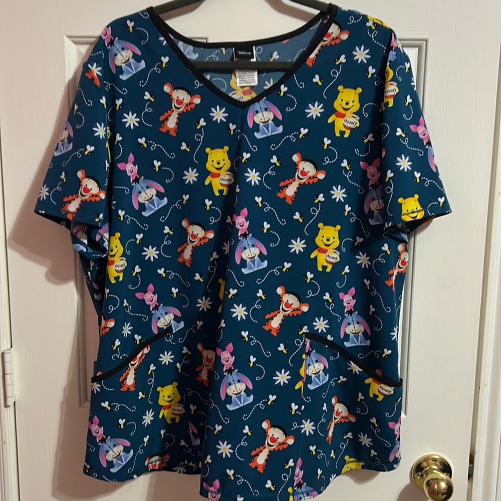 Women’s scrub top by Disney two XL